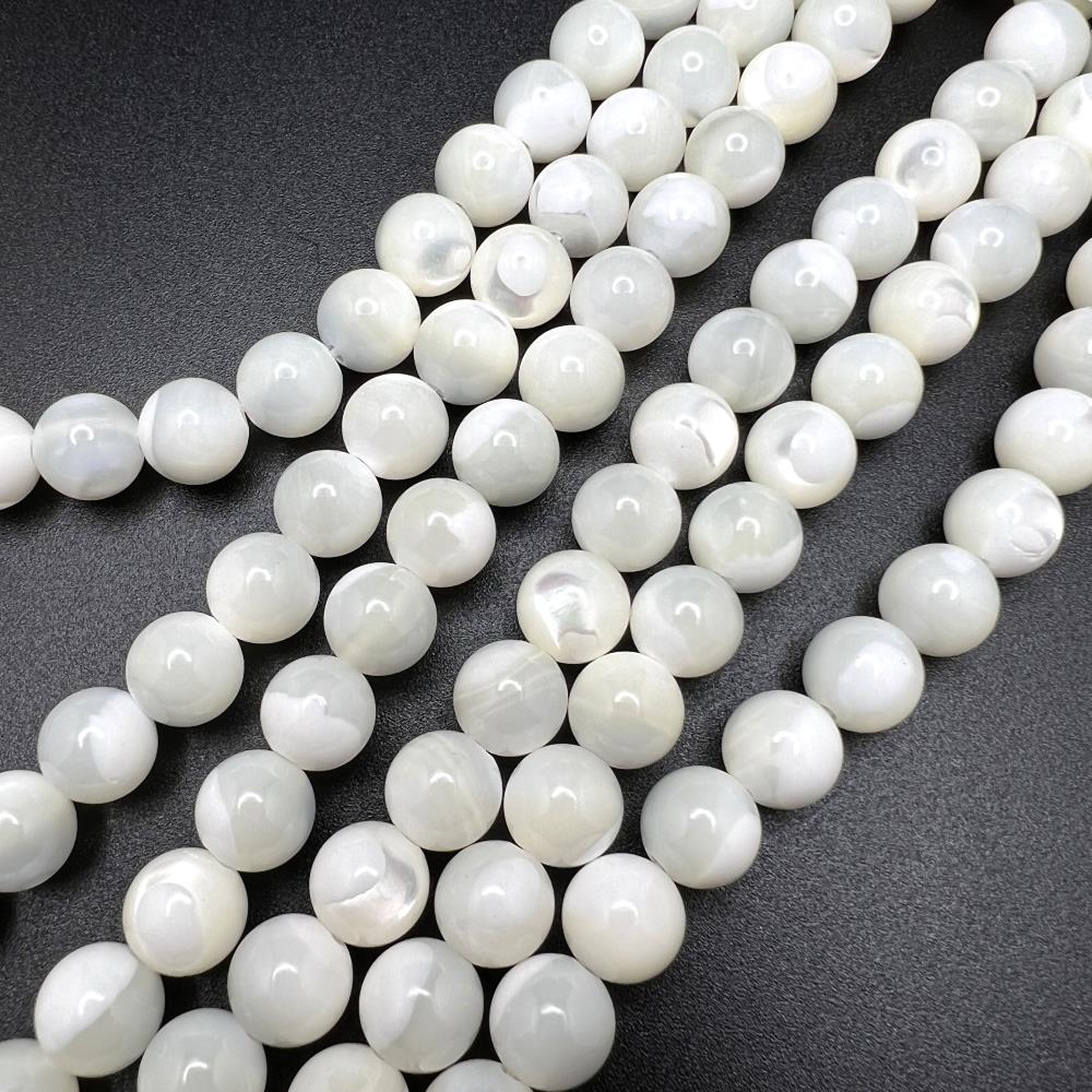 8mm Smooth Round, White MOP (Mother of Pearl) Beads (16