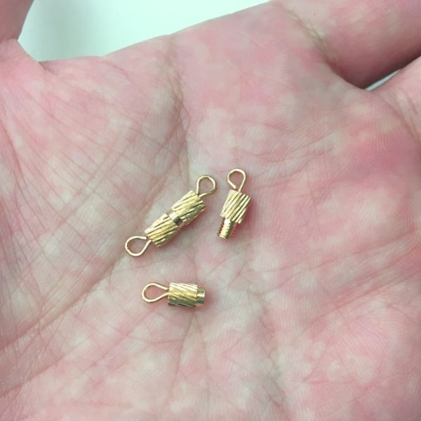 8mm Diagonal Ribbed Barrel Screw Clasp, Gold-Plated (36 Pieces)